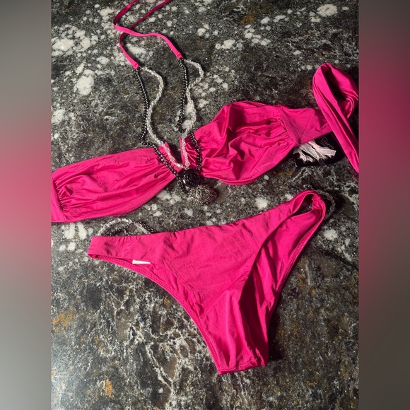 NWT and liner beach bunny bikini “uptown girl” L top/M bottoms - Picture 11 of 16